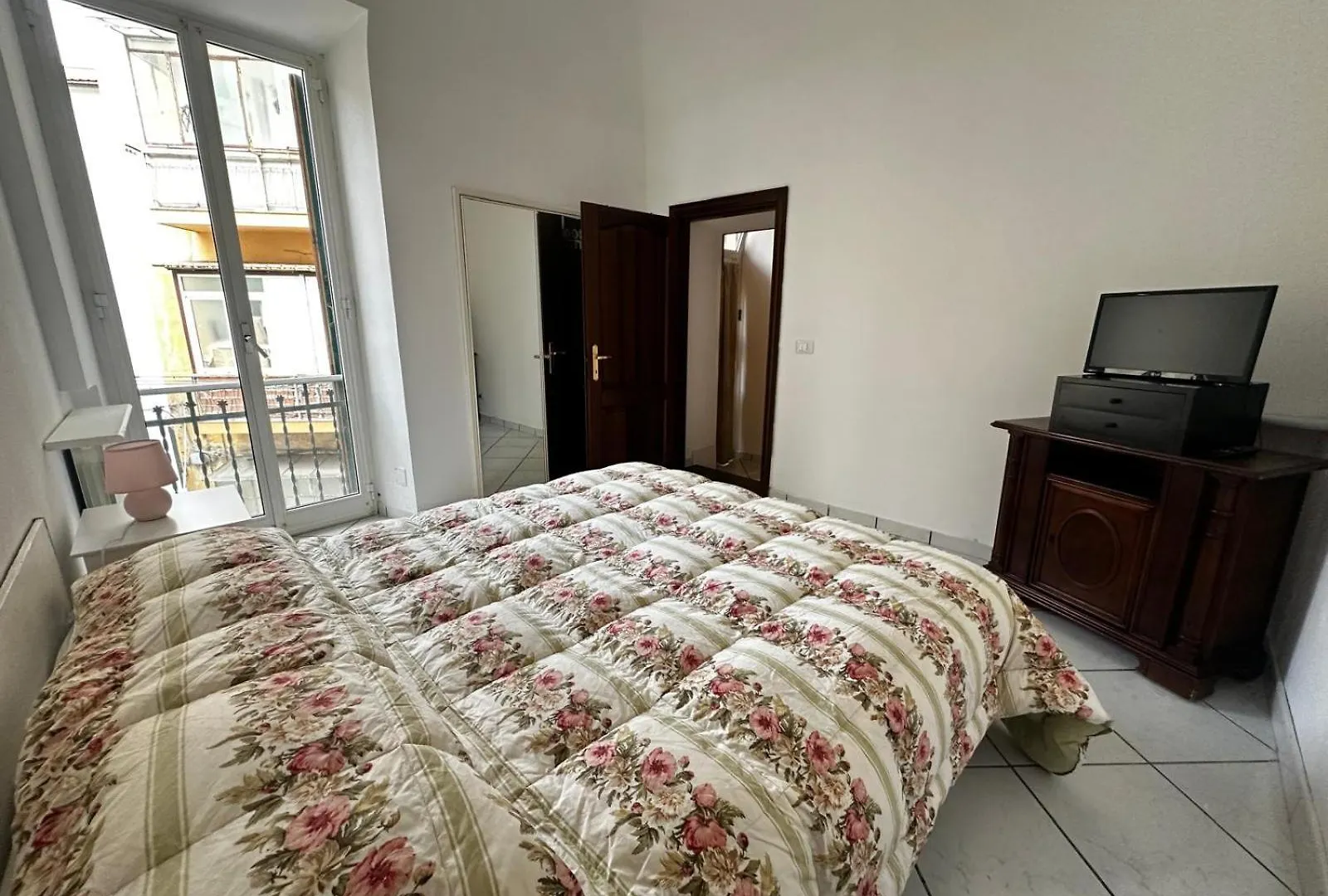 La Via Sul Centro Apartment Sanremo