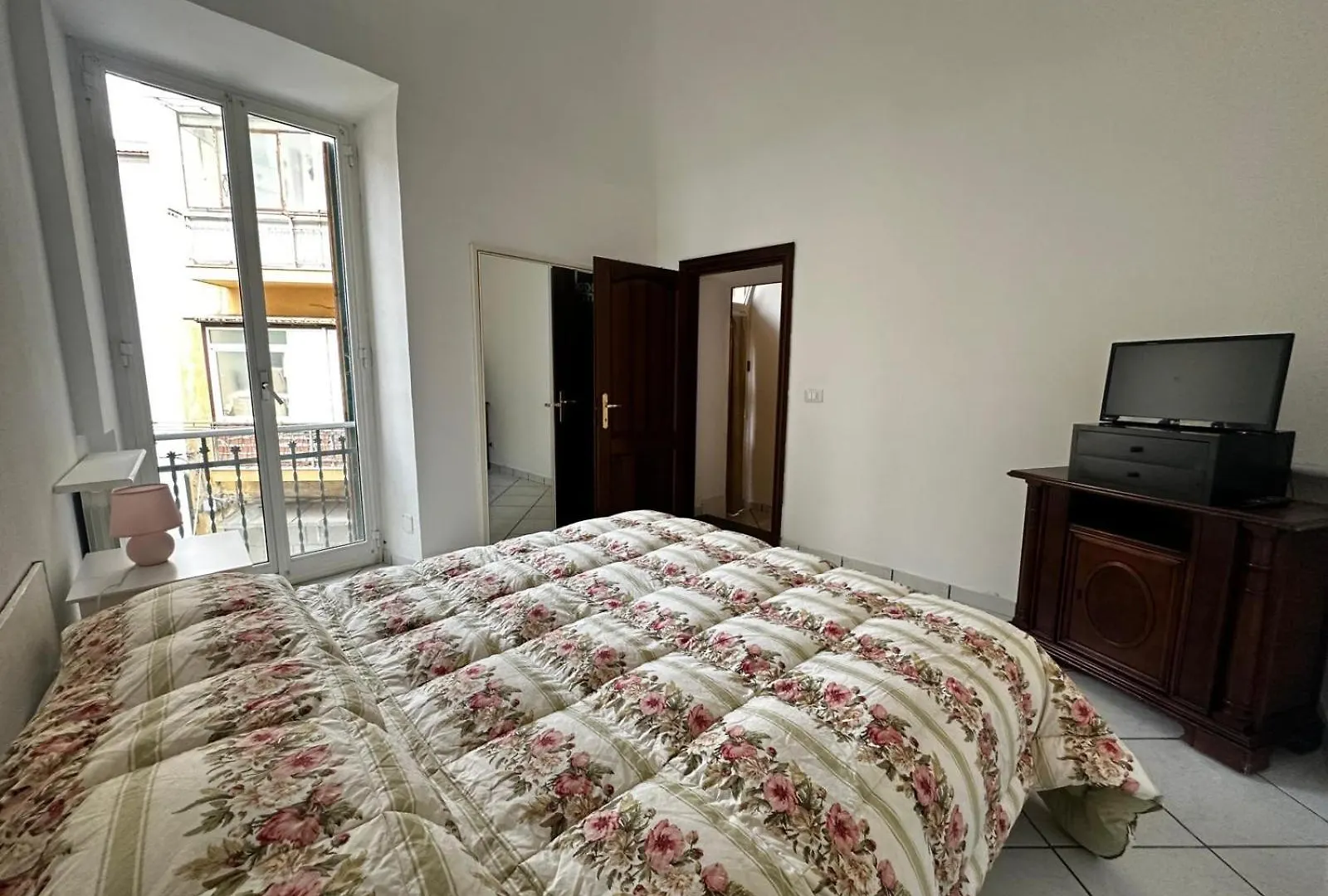 La Via Sul Centro Apartment Sanremo